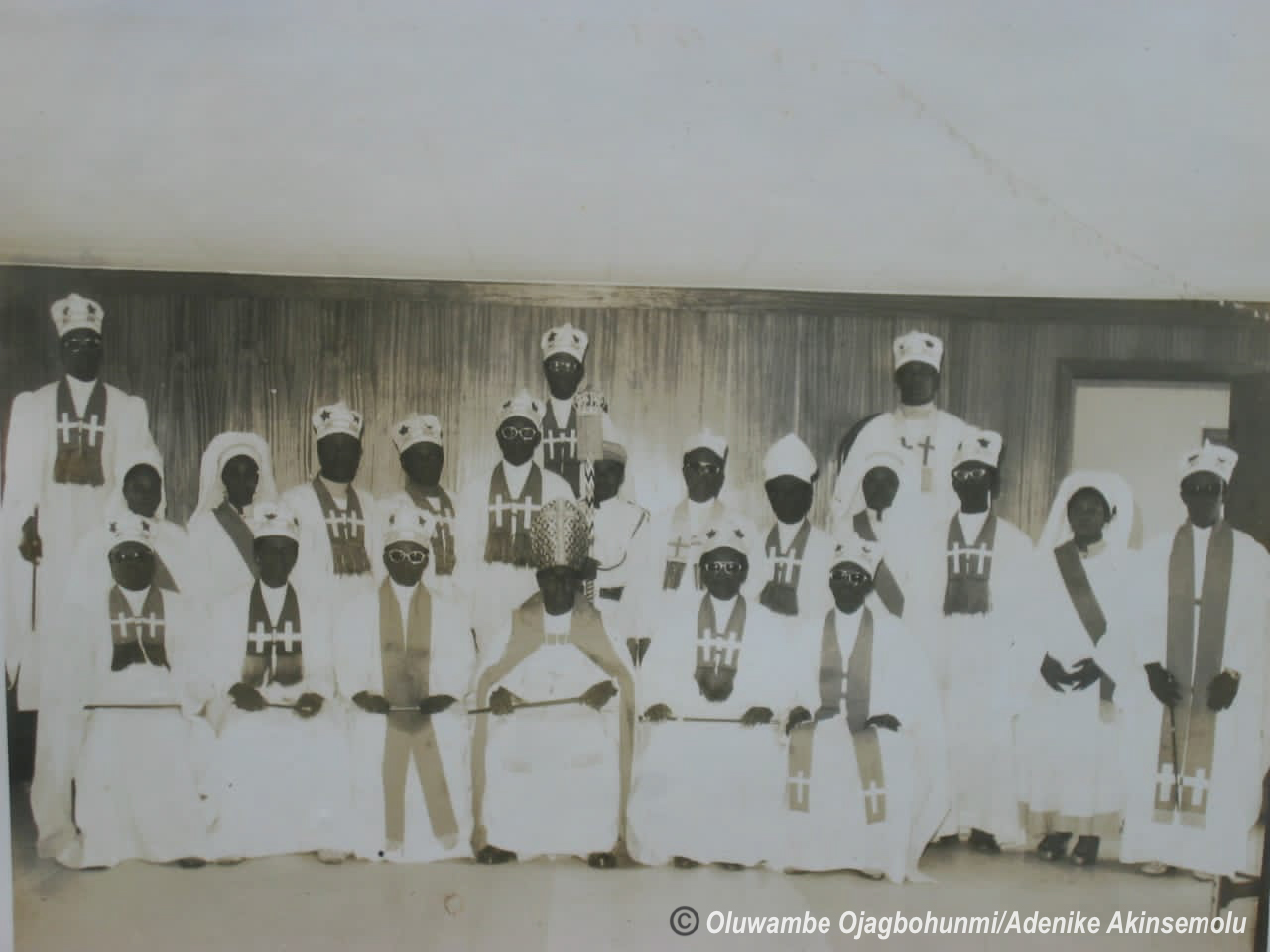 Council of elders in deliberation, Ayetoro